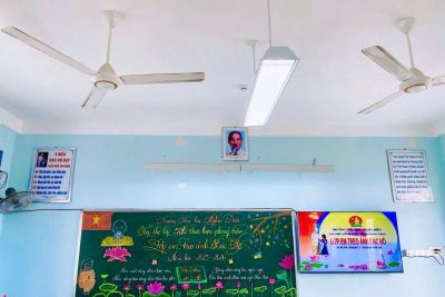 🌸🌈🌸Thực hiện chương trình công tác đội và phong trào thiếu nhi năm học 2025-2026. 🍀🌺🍀Liên đội phát động thực hiện phong trào: “ Lớp em duy trì treo ảnh Bác Hồ”🌺🌺 Nhằm giáo dục tất cả các em học sinh lòng biết ơn và học tập làm theo tấm gương của Bác Hồ kính yêu! ❤️❤️❤️ 👉Phong trào thu hút sự quan tâm của toàn thể giáo viên và học sinh. 100% các chi đội và lớp nhi đồng tham gia!🌈🌈🌈 🌷🌷🌷Kết quả phong trào:  👉Ban tổ chức đã chấm và trao thưởng cho tất cả các tập thể lớp đạt giải. Trong đó : 3 giải Nhất, 5 giải Nhì, 3 giải Ba.🌟🌟🌟
